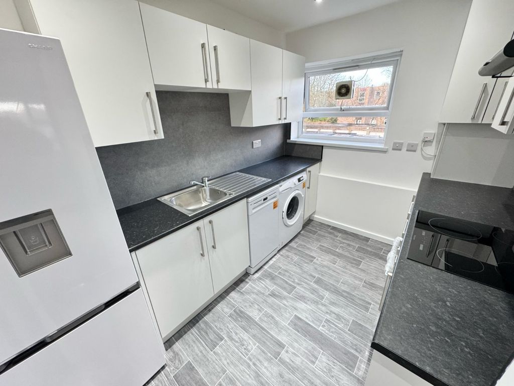 Property photo 3 of 11 Picture No. 03