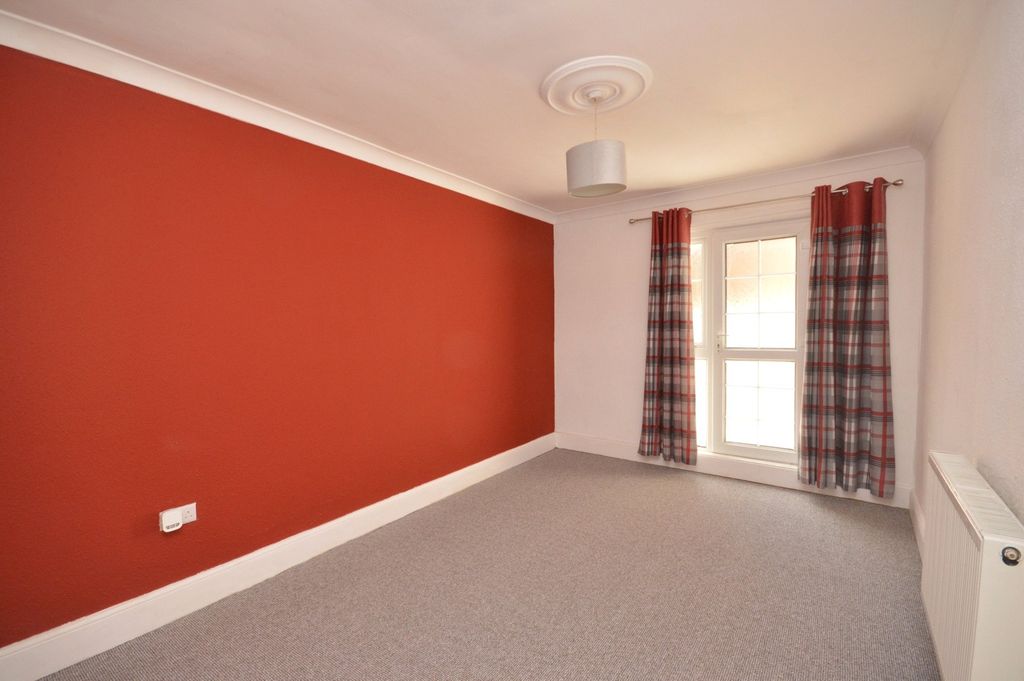 2 bed flat for saleExwick Hill, Exeter, Devon EX4 photo 4