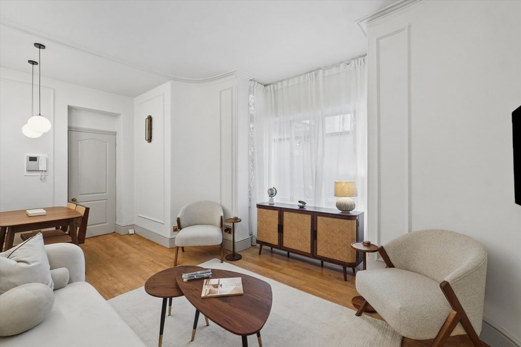 Property photo 1 of 17 Image
