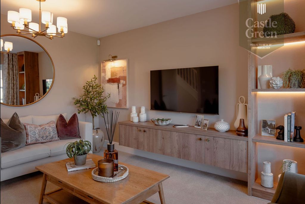 Property photo 3 of 18