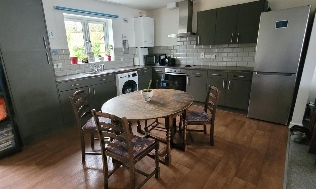 Property photo 3 of 21 11Tolverclose_Kitchendiner1.Jpg