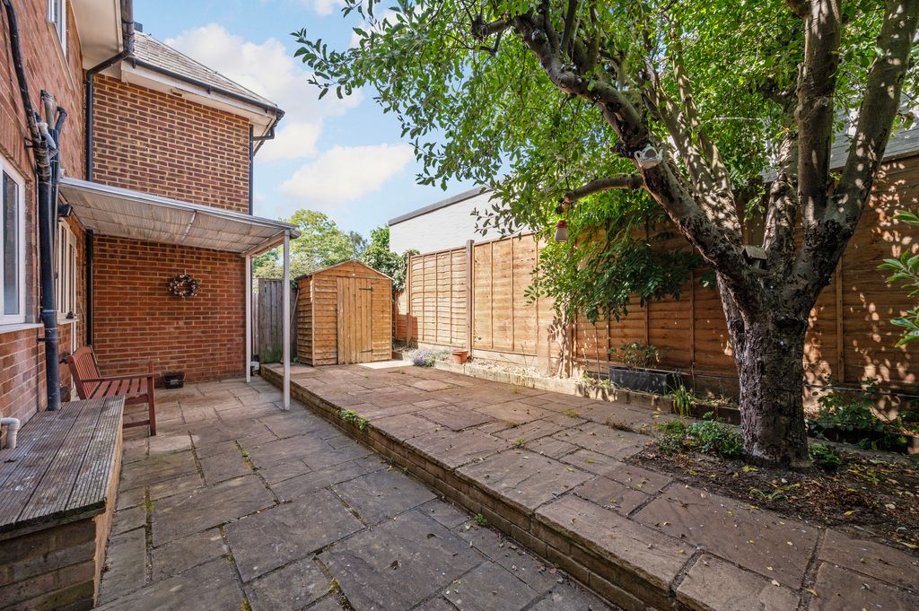 Property photo 2 of 7
