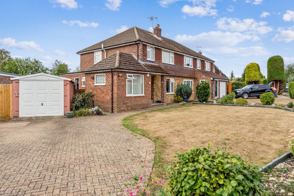 Property photo 1 of 9