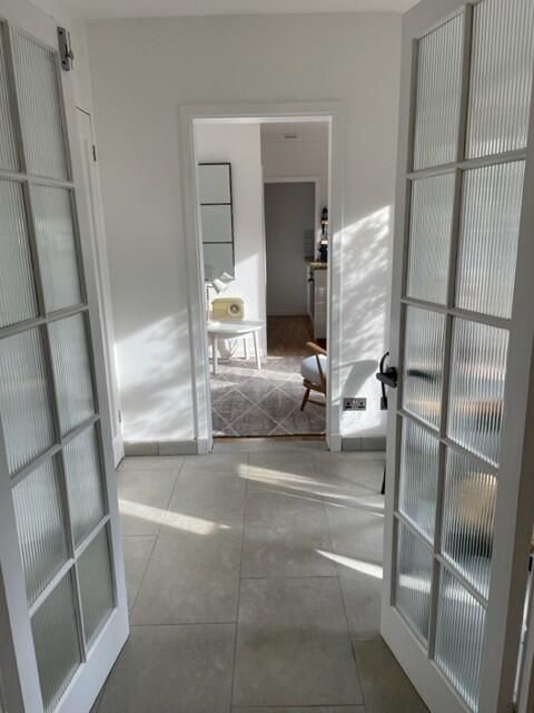 Property photo 3 of 12 Hallway