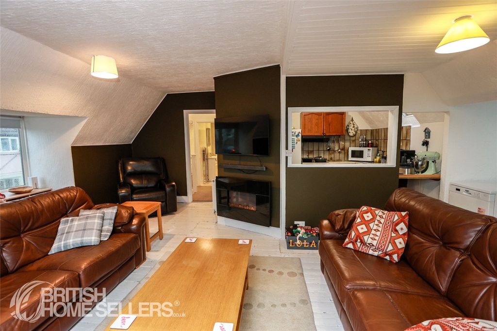 Additional image 6 of 2 bed flat for saleSouth Coast Road, Peacehaven, East Sussex BN10