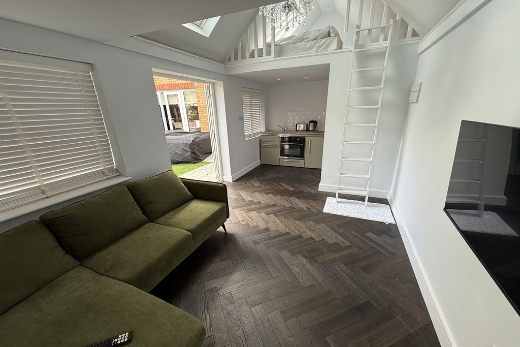 Property photo 3 of 7 Other