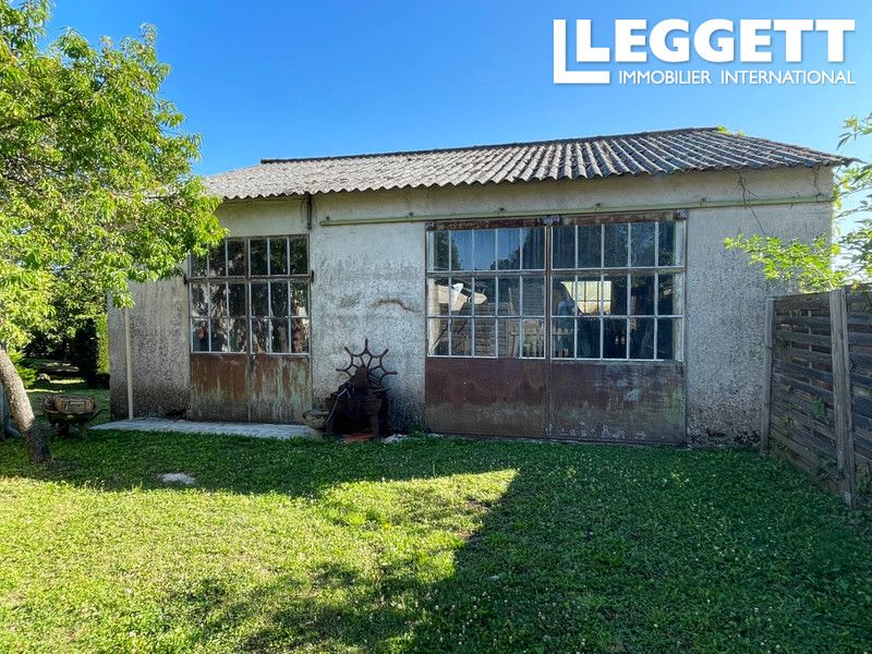 Property photo 2 of 10