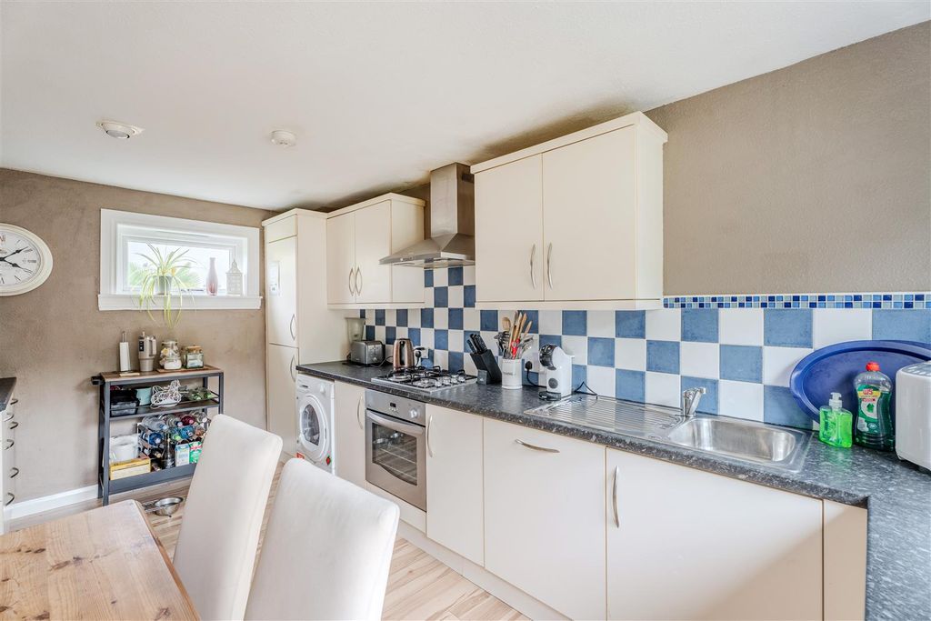 Property photo 3 of 25 Selmpark-22.Jpg