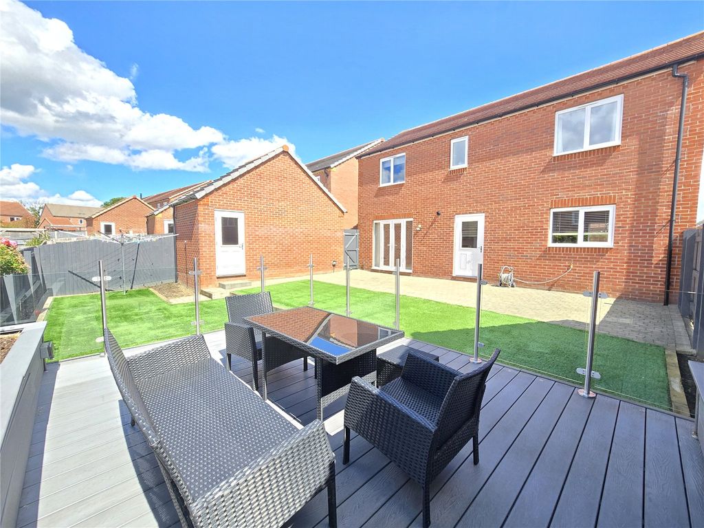 Property photo 2 of 24 Picture No. 07