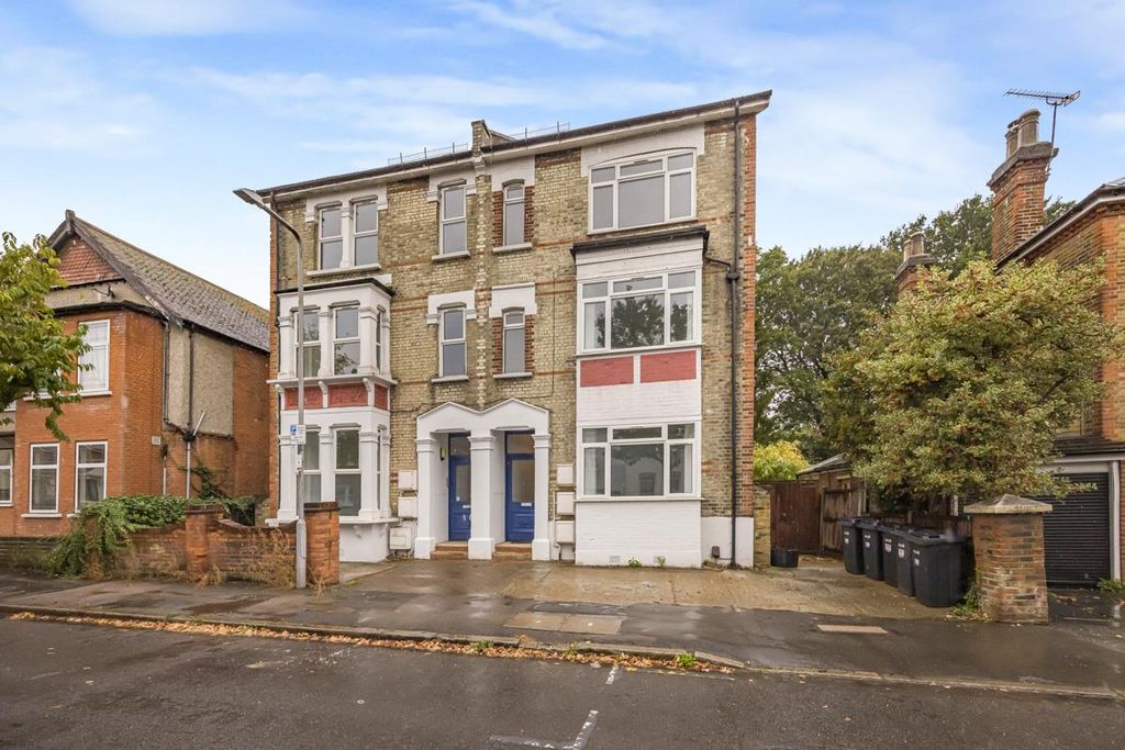Property photo 1 of 10 24.Jpg