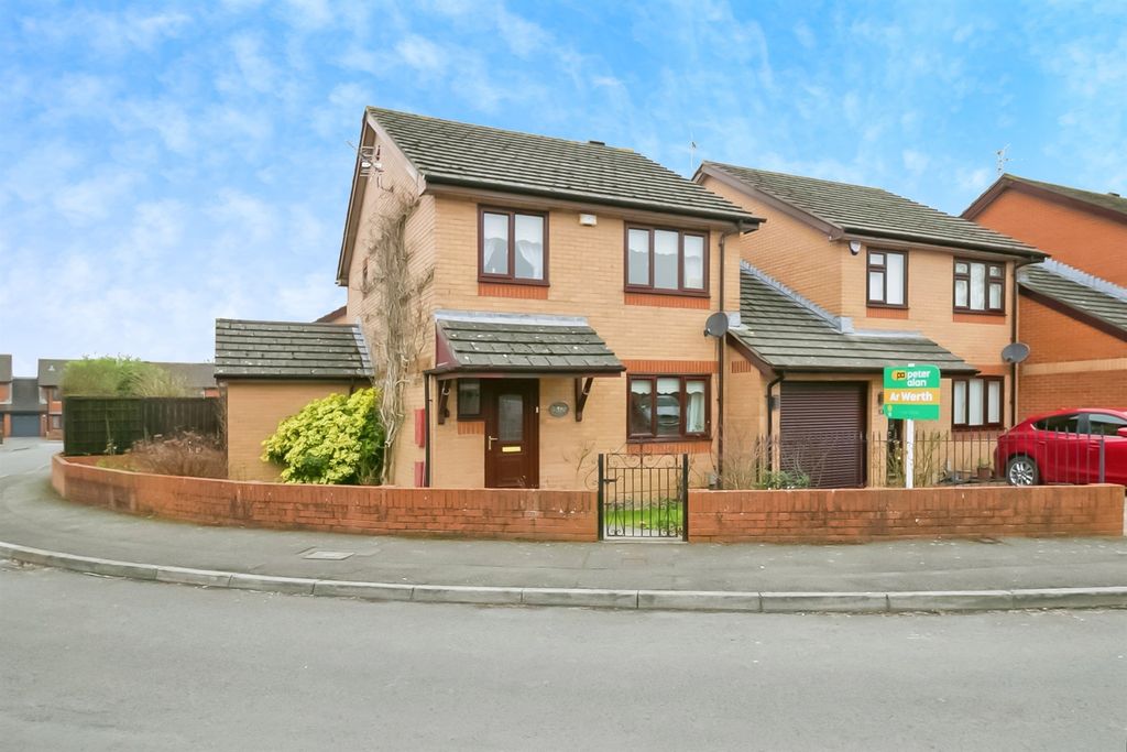 Property photo 1 of 17