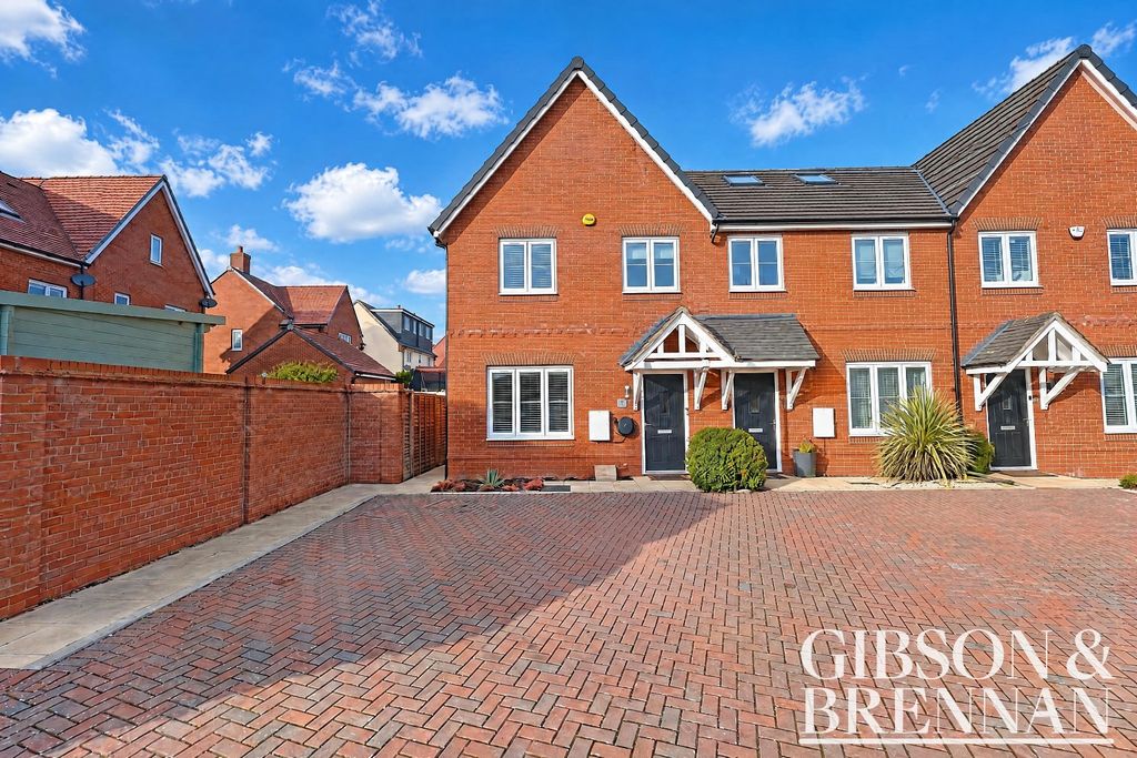 Property photo 1 of 36 5413051