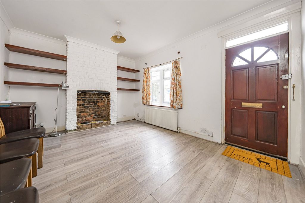 Property photo 2 of 11 Picture 2