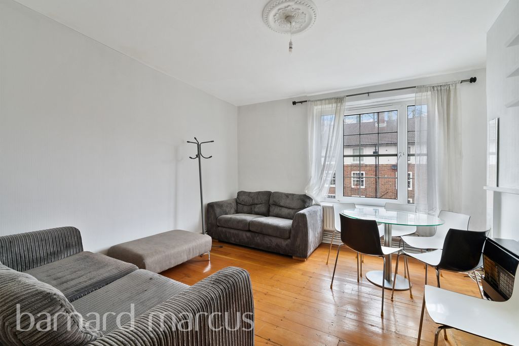 Property photo 1 of 6 Living Room