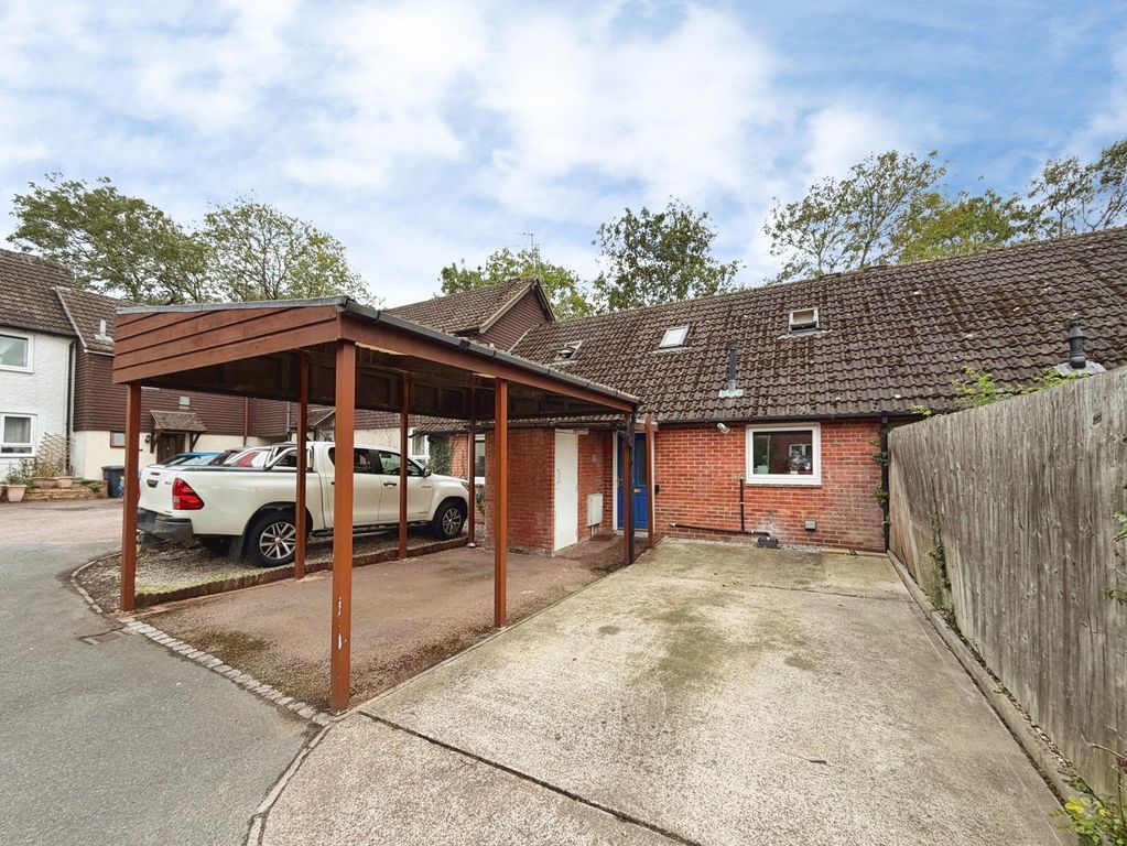Property photo 1 of 17 Front
