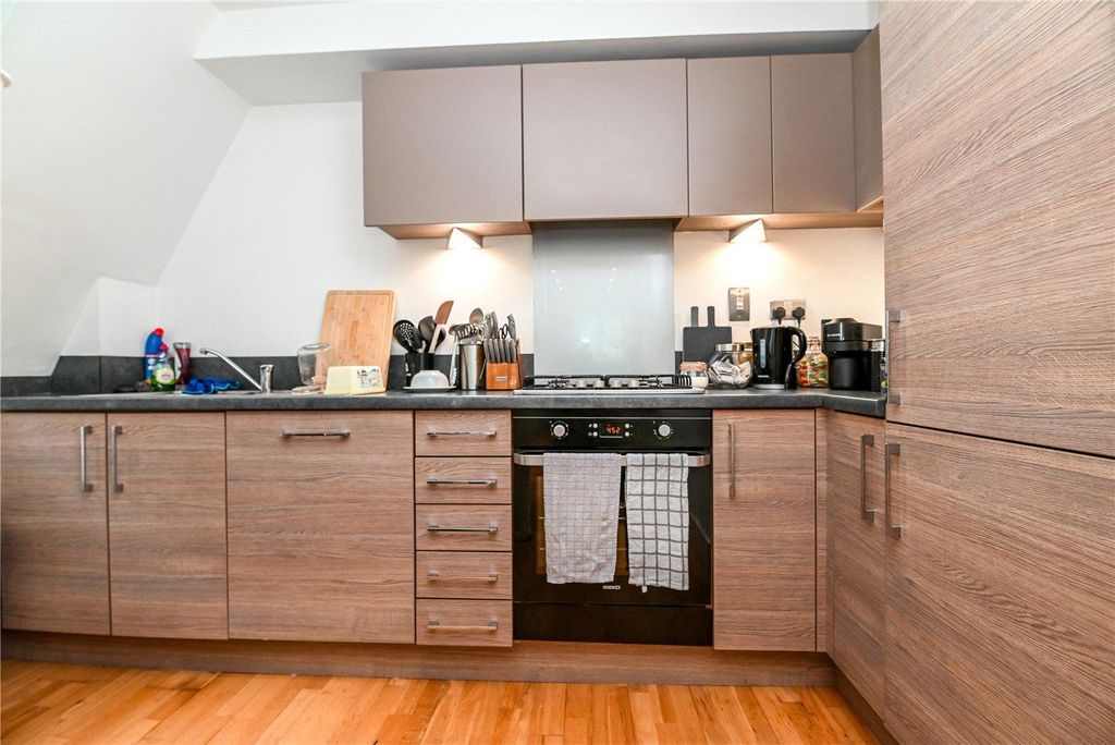 Property photo 2 of 15 Picture No. 23