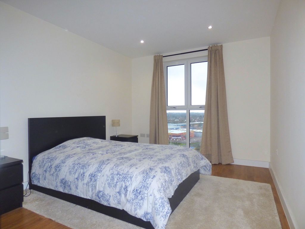 Property photo 2 of 6