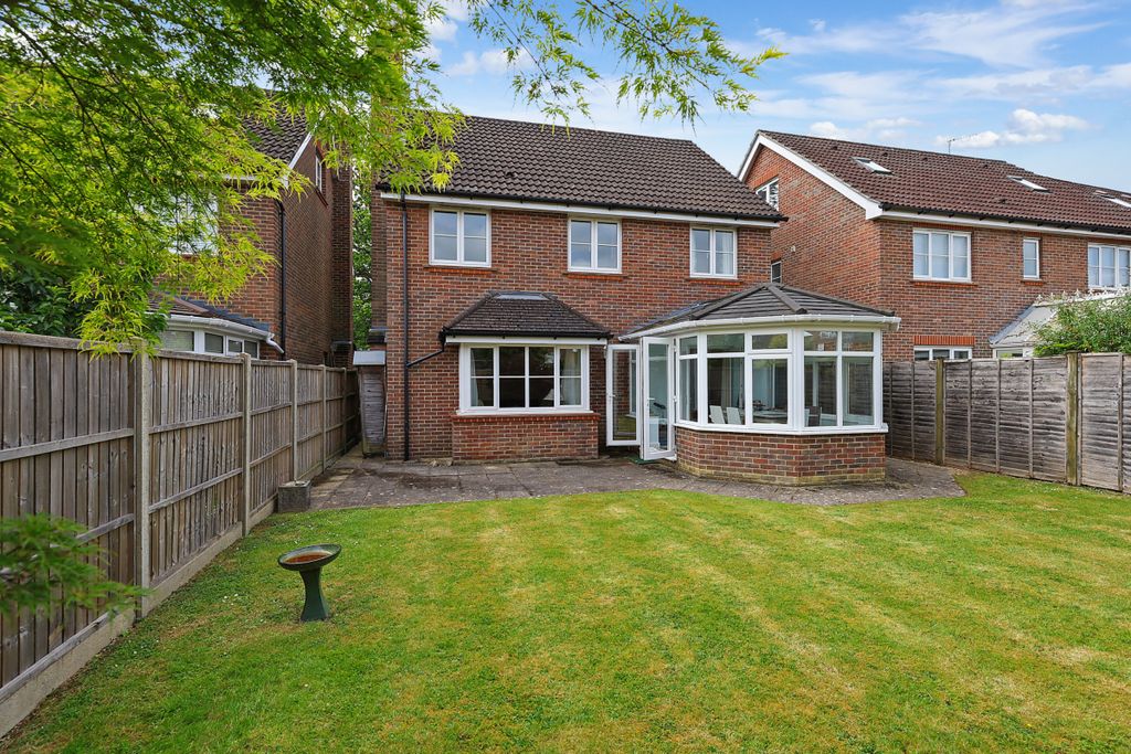 Property photo 1 of 14 Picture No. 12
