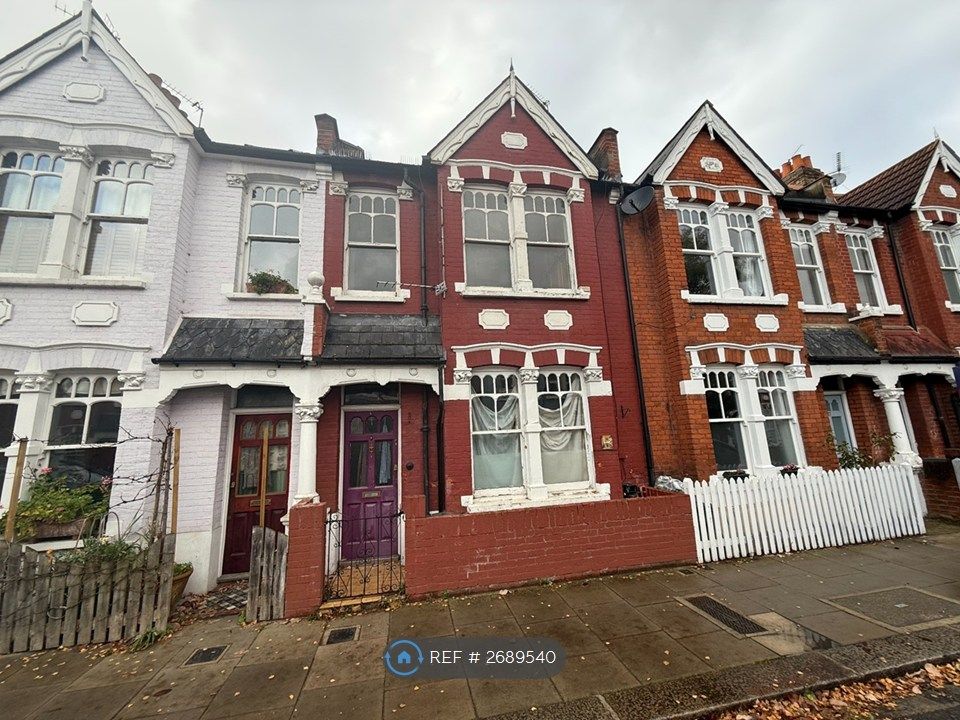 Property photo 1 of 8