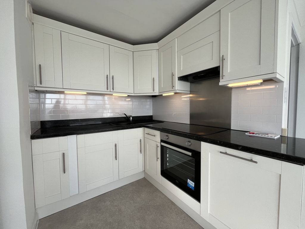 Property photo 2 of 15 Img_5206