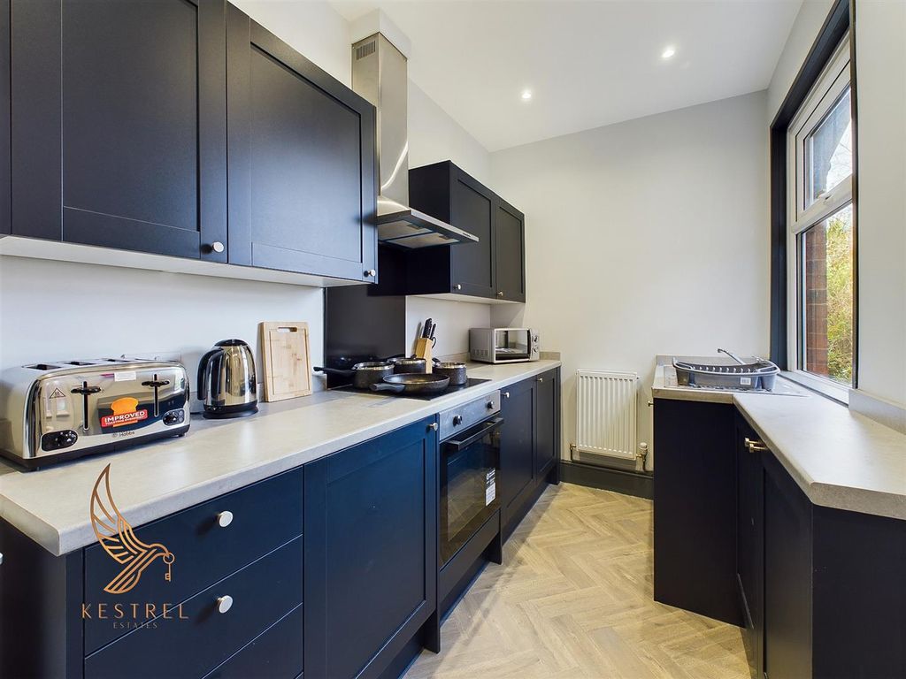 Property photo 2 of 6 Cam02855G0-Pr0081-Still014.Jpg