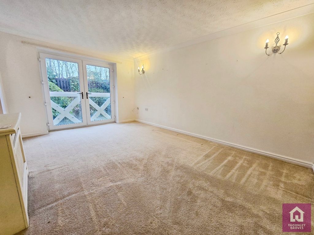 Property photo 3 of 12 Picture No. 06