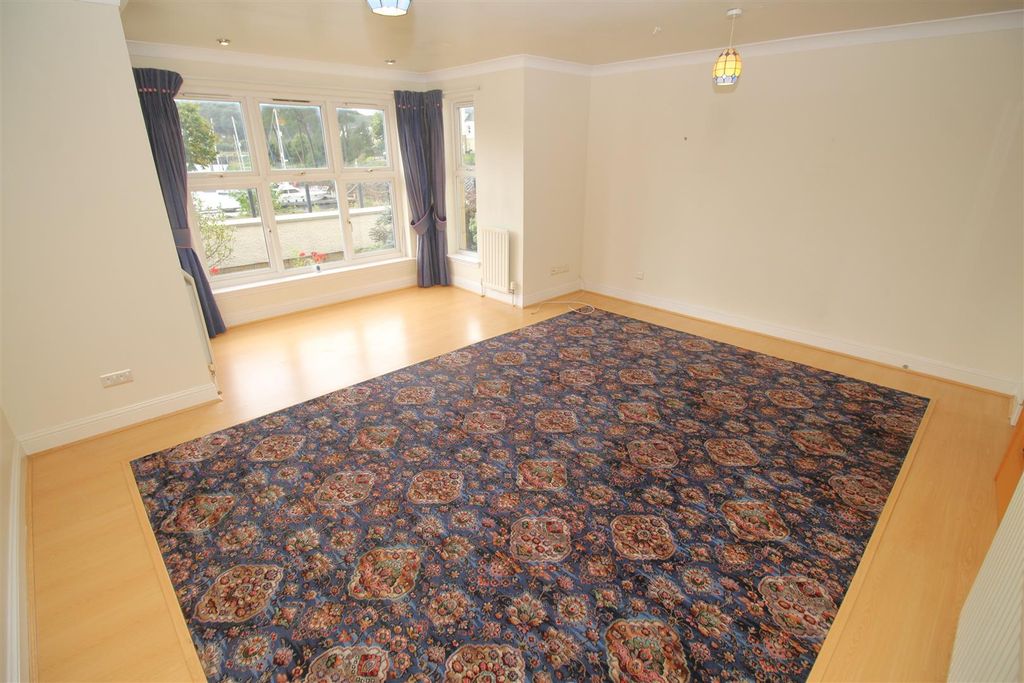 Property photo 3 of 30 Img_1874.Jpg