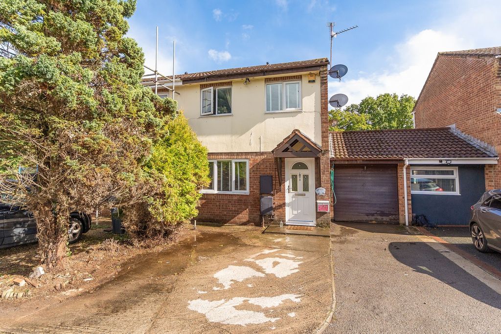 Property photo 1 of 14