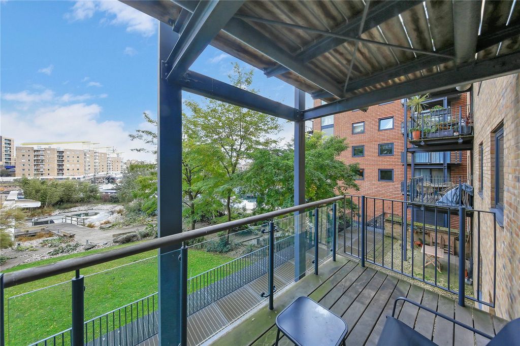 Property photo 2 of 35 Picture No. 46