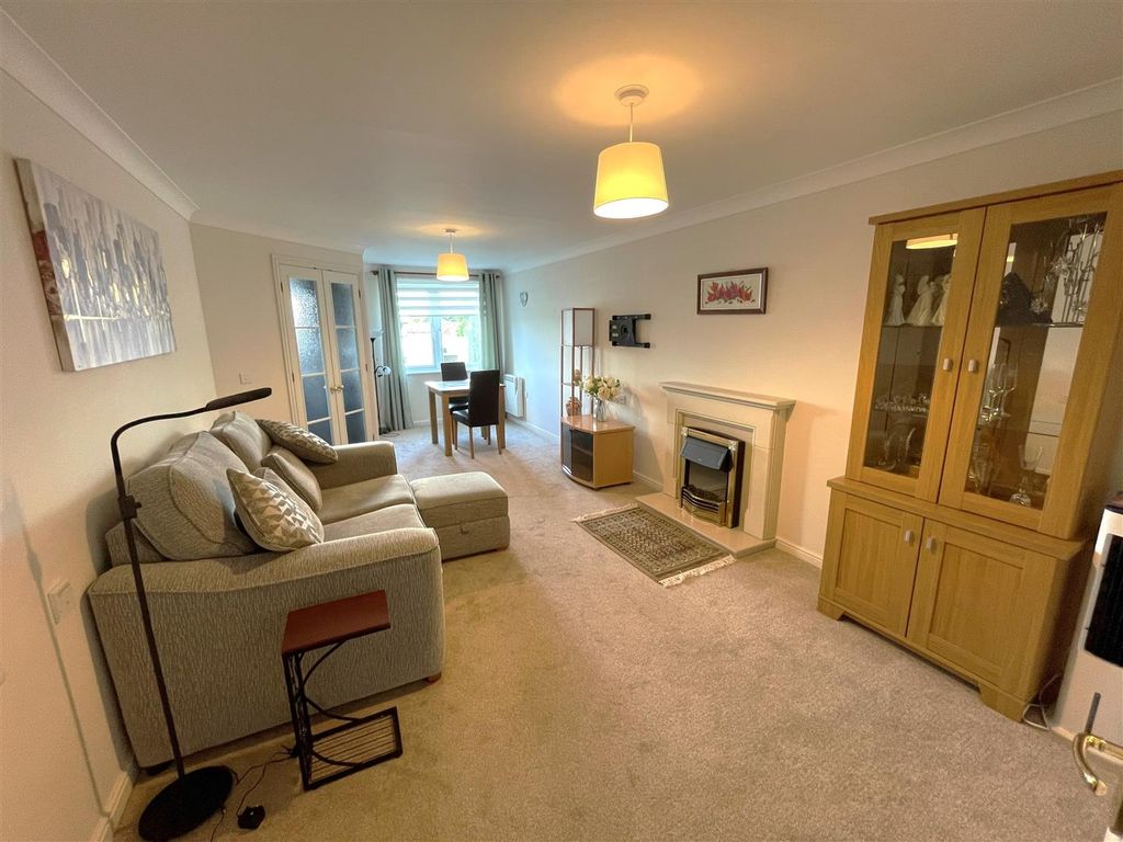 Property photo 3 of 10 5.Jpg