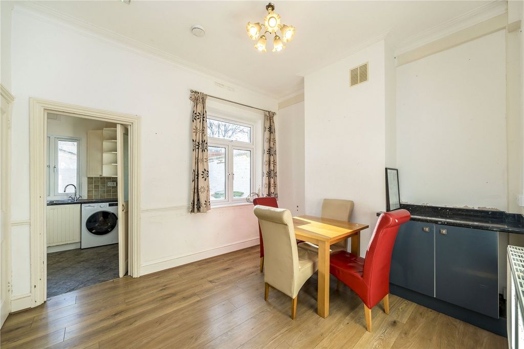 Property photo 2 of 8 Picture No. 03