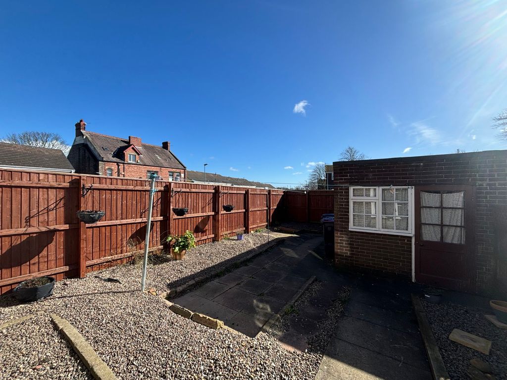 Property photo 3 of 16
