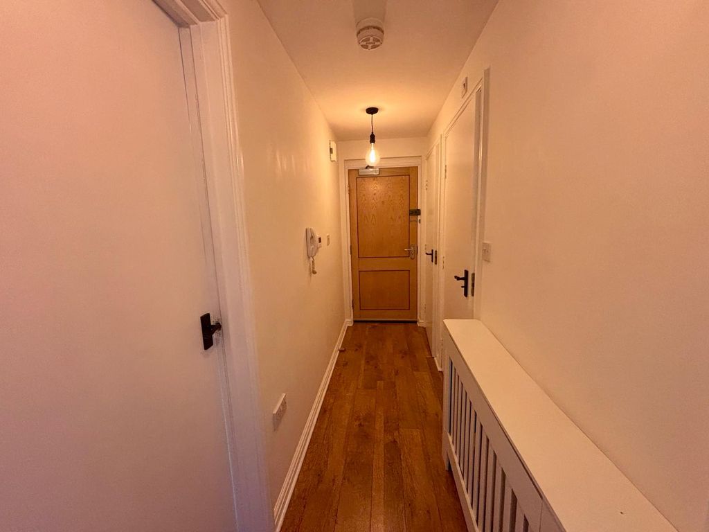 Property photo 3 of 16 Gallery