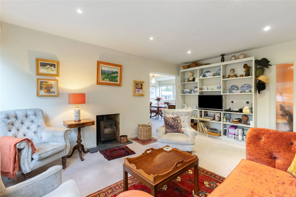 Property photo 3 of 12 Picture No. 04