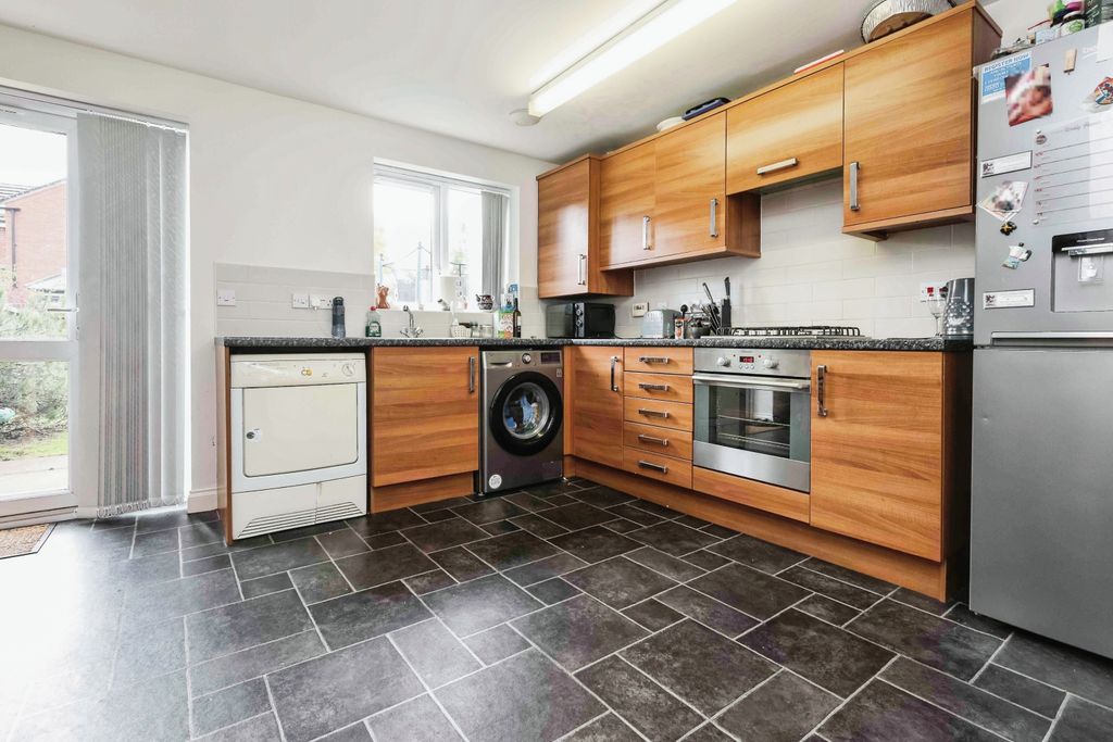 Property photo 3 of 17 Photography