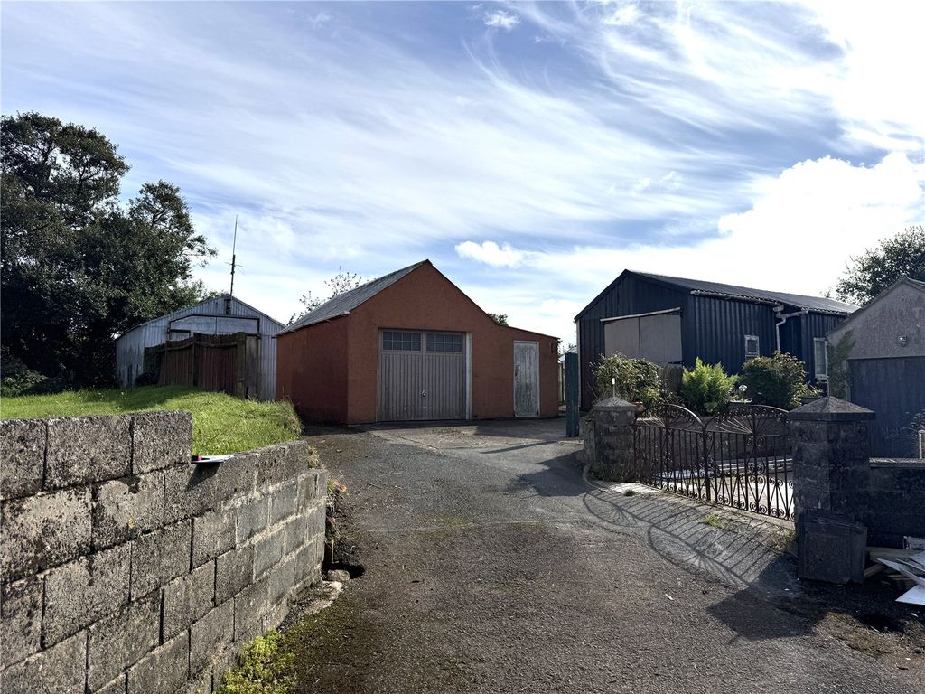 Property photo 3 of 15 Picture No. 11