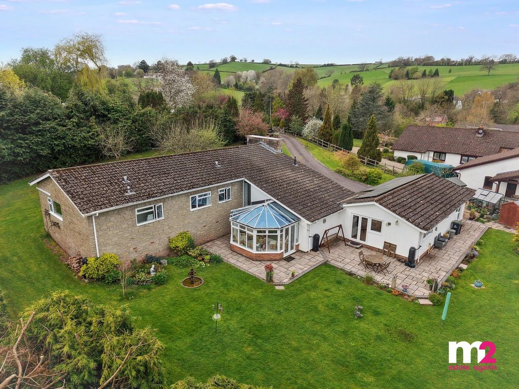 Property photo 1 of 28