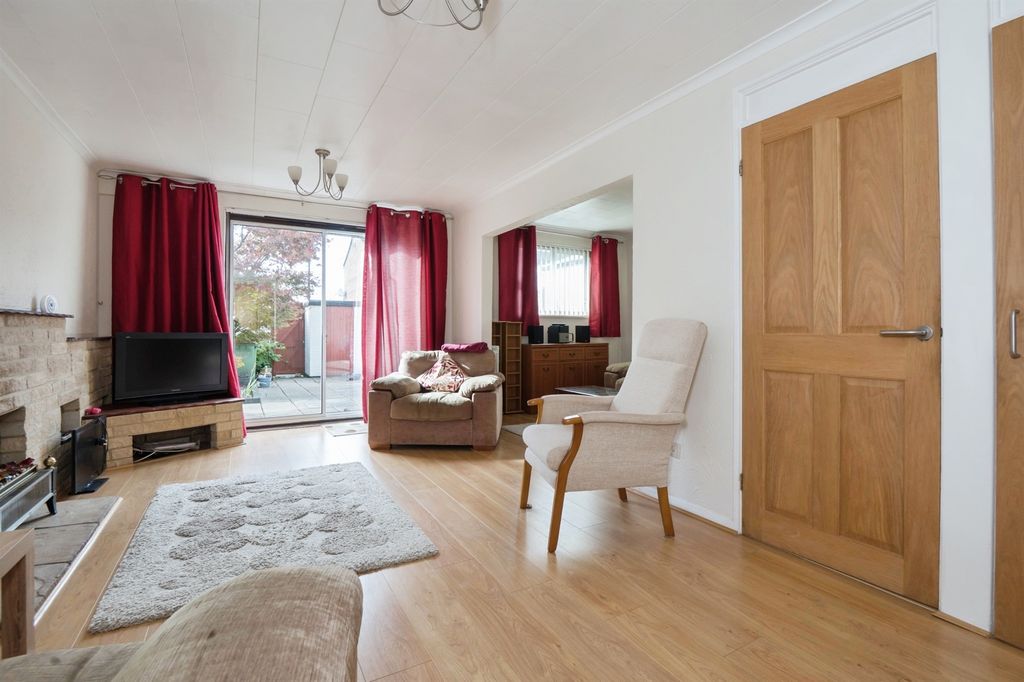 Property photo 2 of 15