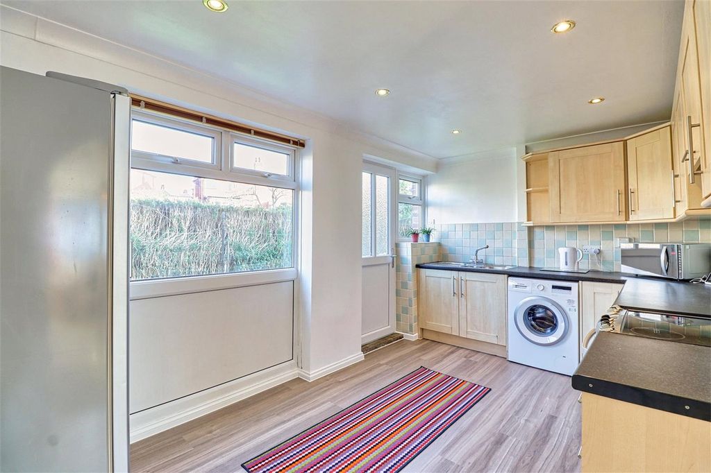 Property photo 2 of 15 Picture No. 01