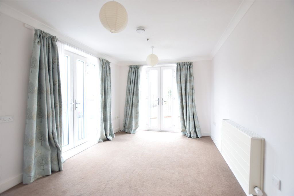 Property photo 3 of 14 Picture No. 34