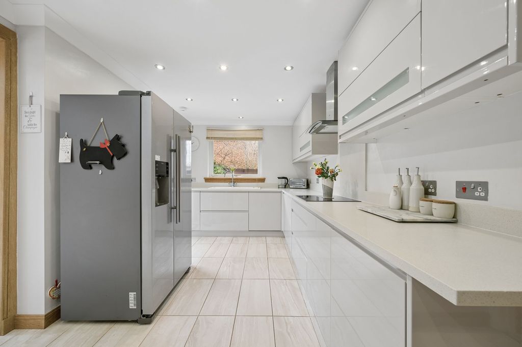 Property photo 3 of 39 Kitchen Area