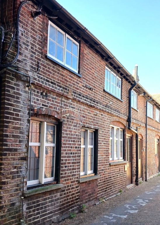 Property photo 1 of 1