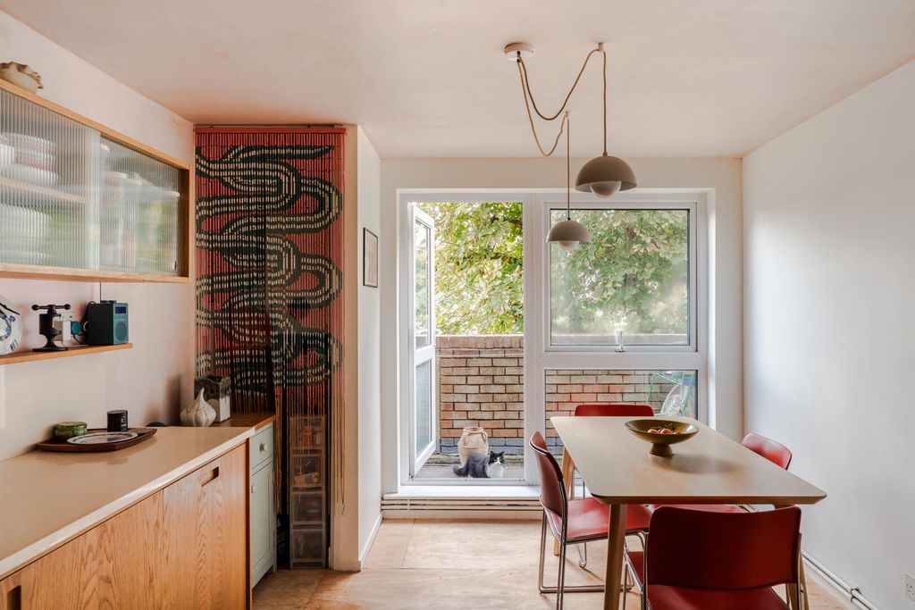 Property photo 1 of 19 19593168_N7_Highres.Jpg
