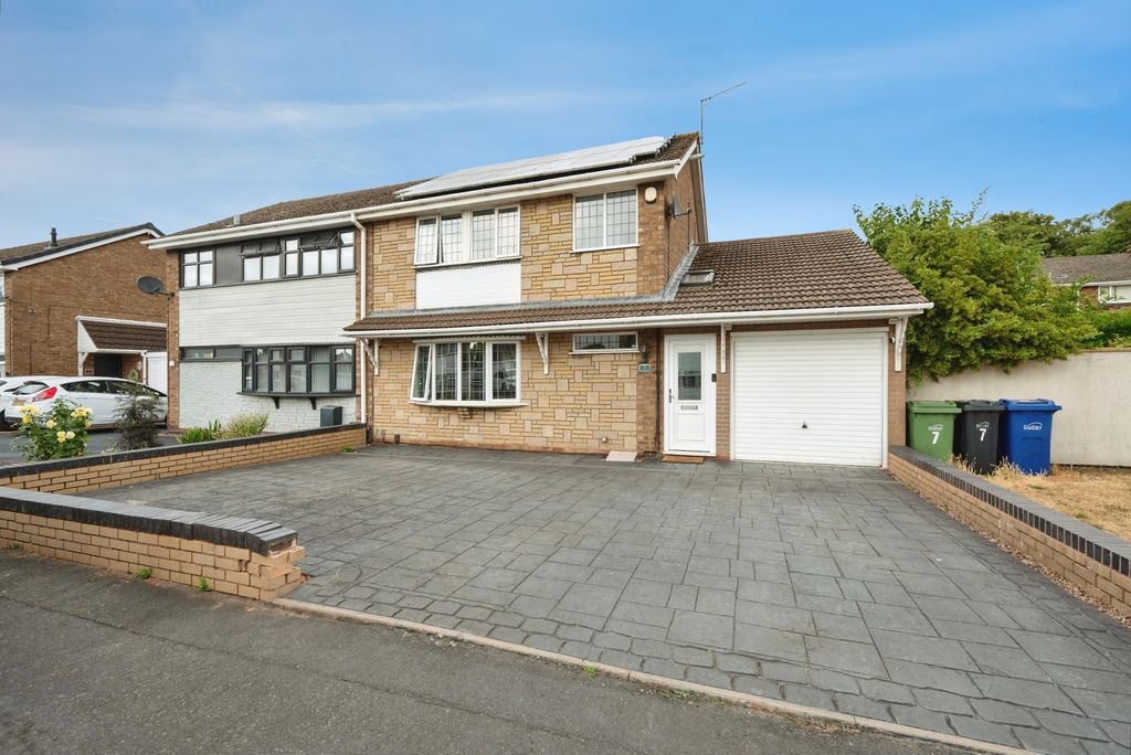 Property photo 1 of 27 Pbox-Img.Jpg