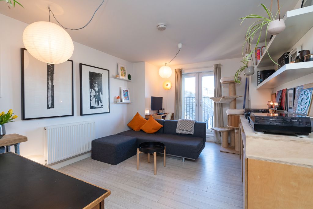 Property photo 3 of 39 Property Image 3