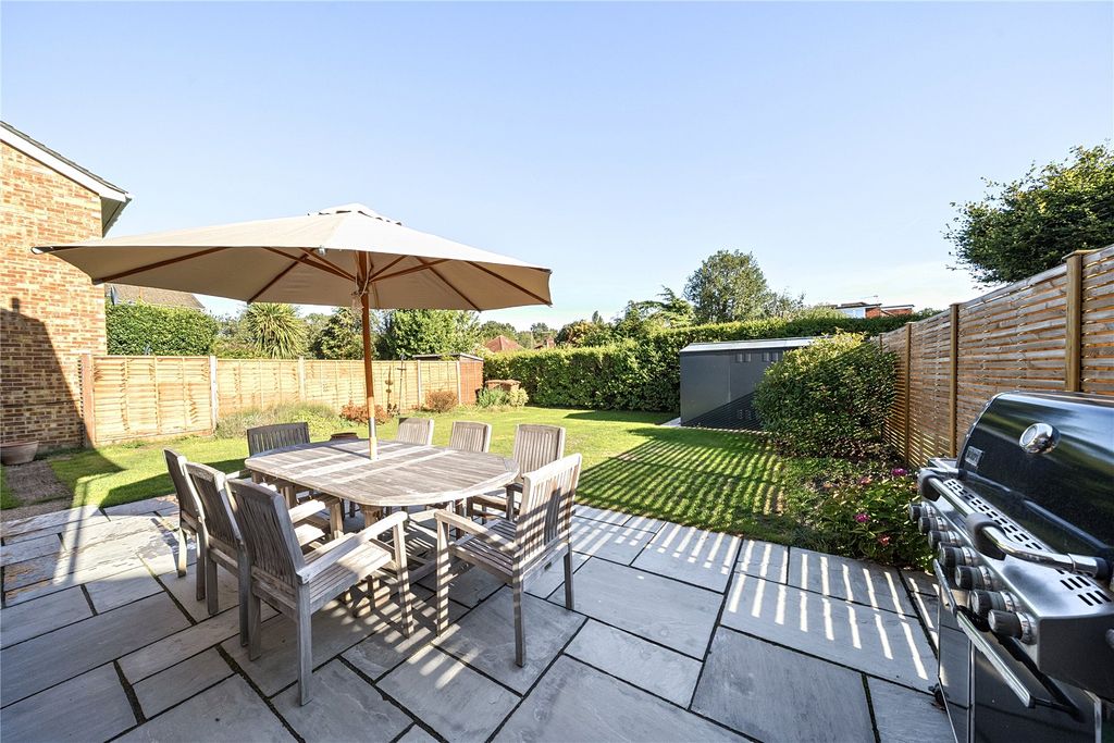 Property photo 3 of 17 Picture No. 11