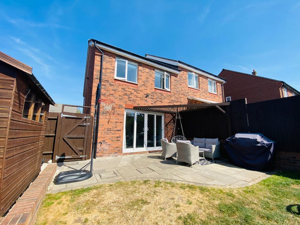 Property photo 2 of 24