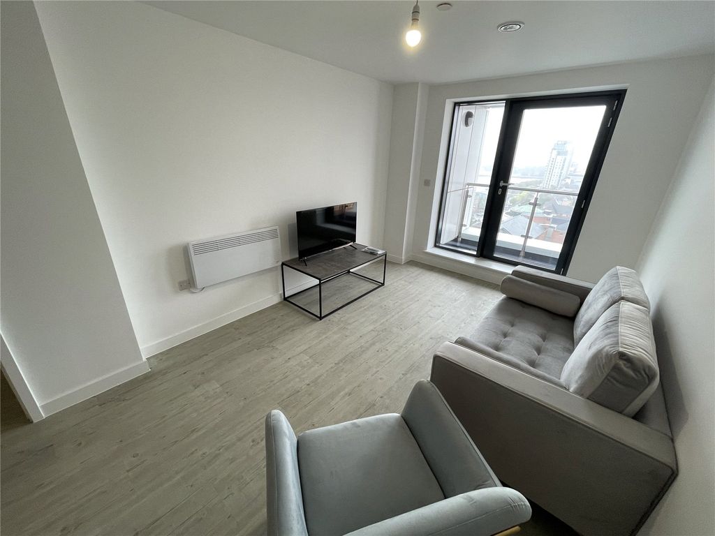 Property photo 3 of 7 Picture No. 04
