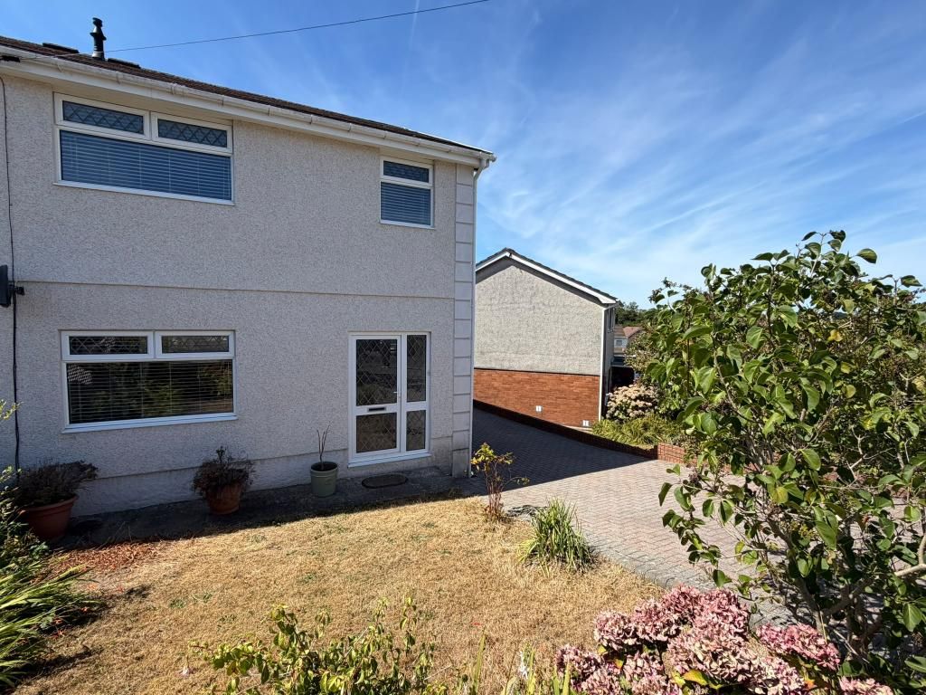 Property photo 2 of 22