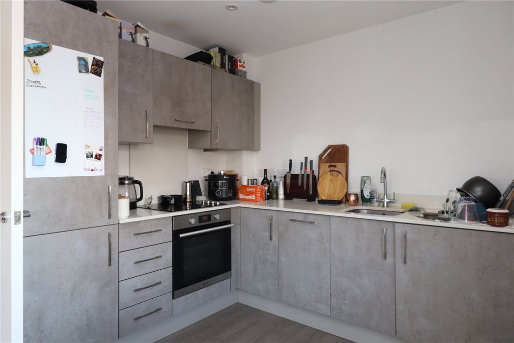 Property photo 2 of 10 Picture No. 14